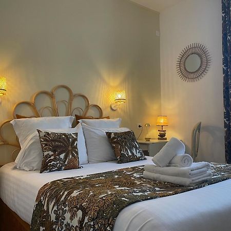 Hotel Le Peu Breton Сент-Марі-де-Ре Номер фото