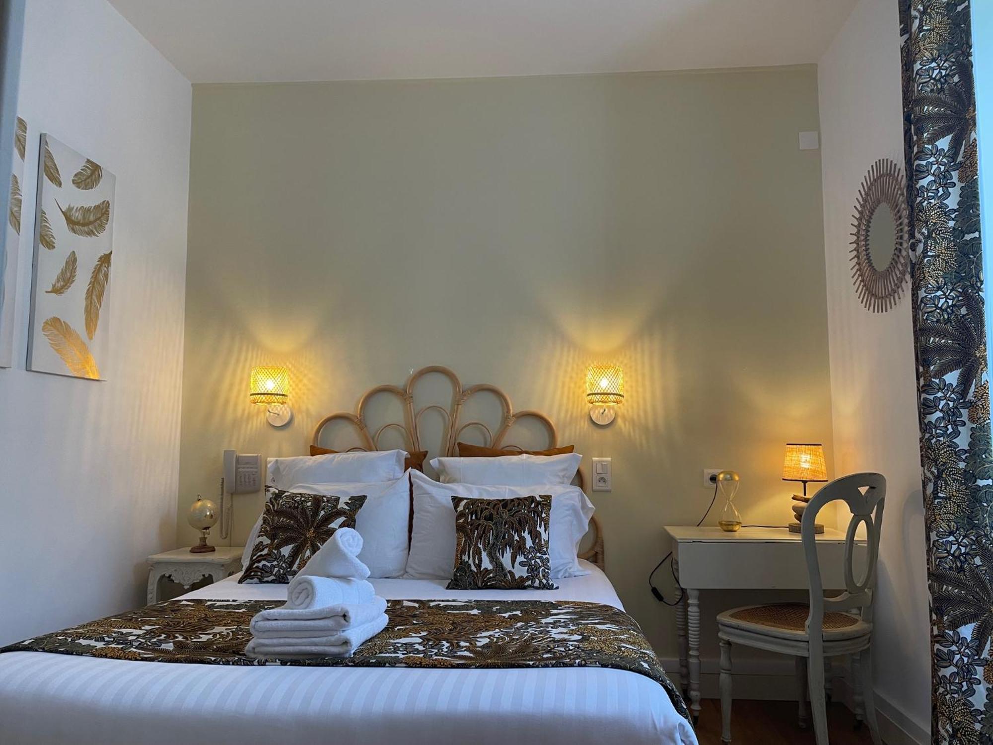 Hotel Le Peu Breton Сент-Марі-де-Ре Номер фото