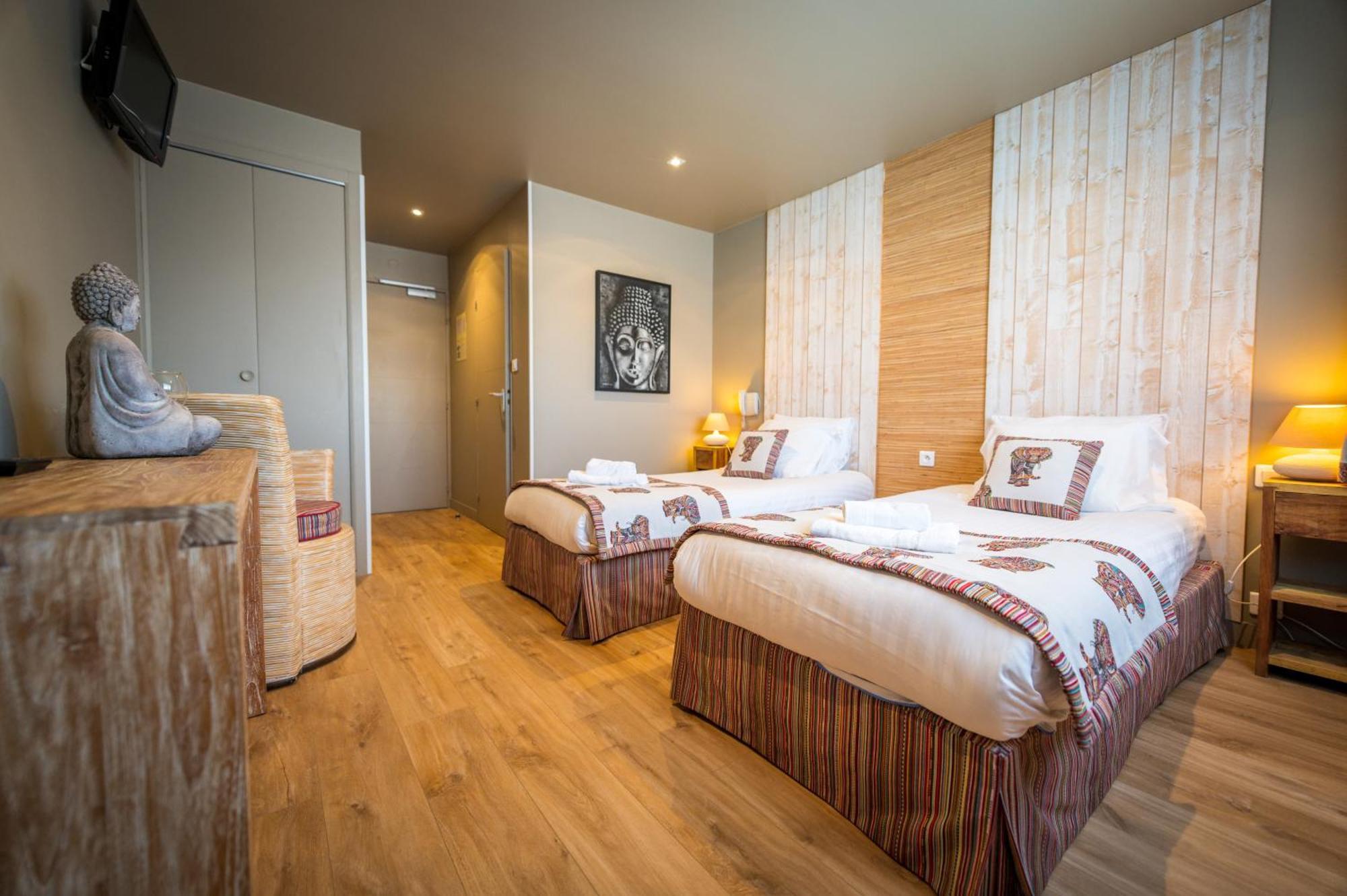 Hotel Le Peu Breton Сент-Марі-де-Ре Номер фото